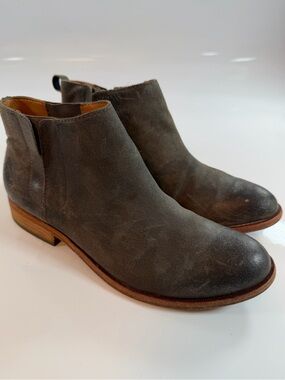 Kork-Ease Distressed Leather Chelsea Ankle Boots Gray Women’s Size 8